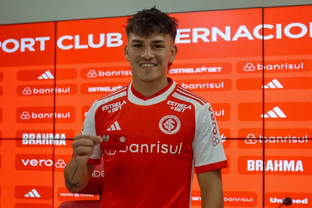 Bernabei só atuou uma vez desde que foi contratado (Foto: Ricardo Duarte/Internacional/Divulgação)