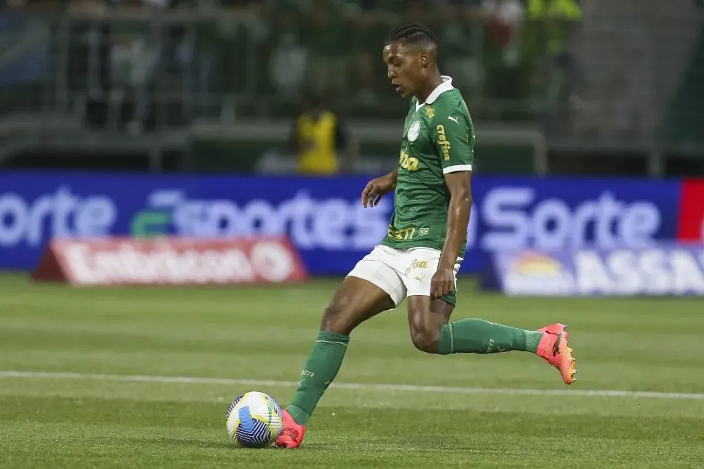 Vanderlan atuando pelo Palmeiras no Brasileirão 2024. (Photo by Ricardo Moreira/Getty Images)