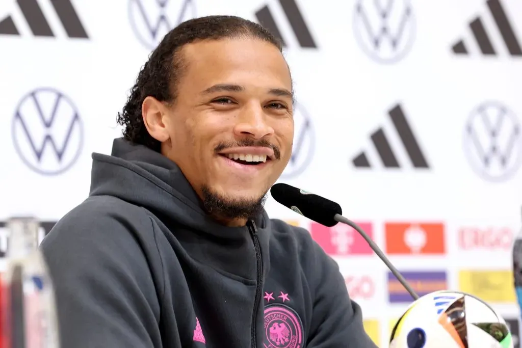 Leroy Sané, da Alemanha, em entrevista coletiva (Photo by Alexander Hassenstein/Getty Images)