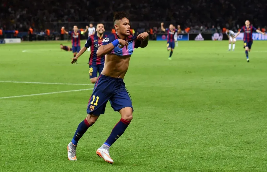 Neymar comemora o gol decisivo contra a Juventus, pela Champions League 2014/15. (Photo by Matthias Hangst/Getty Images)