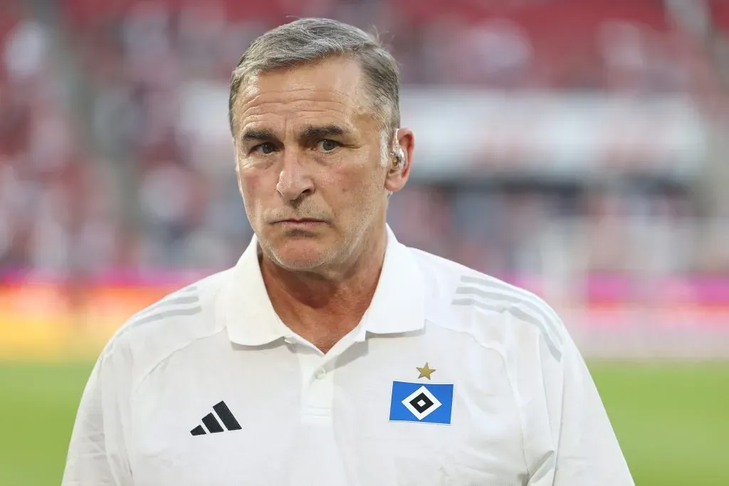 Stefan Kuntz como técnico do Hamburgo, em 2024. (Photo by Christof Koepsel/Getty Images)