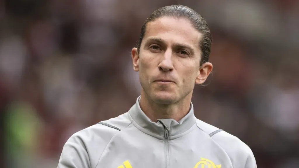 Flamengo define se Filipe Luís assumirá o comando técnico no lugar de Tite. Foto: Jorge Rodrigues/AGIF