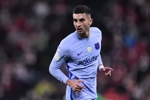 Ferran Torres se machucou no final de semana (Foto: Juan Manuel Serrano Arce/Getty Images)