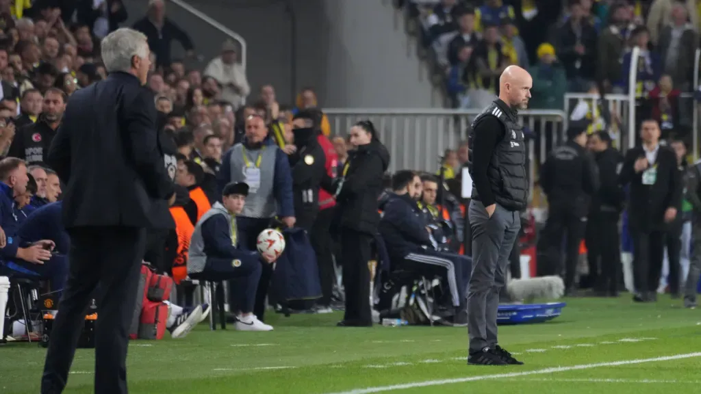 Erik Ten Hag e José Mourinho (Foto: IMAGO / Seskim Photo TR)