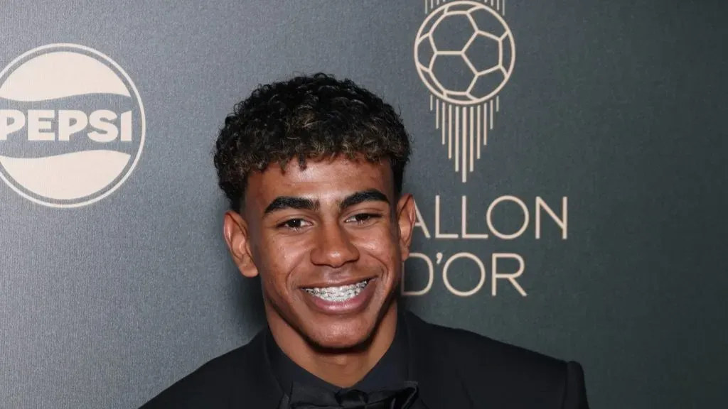 Lamine Yamal vence prêmio Kopa Trophy. Foto: Pascal Le Segretain/Getty Images