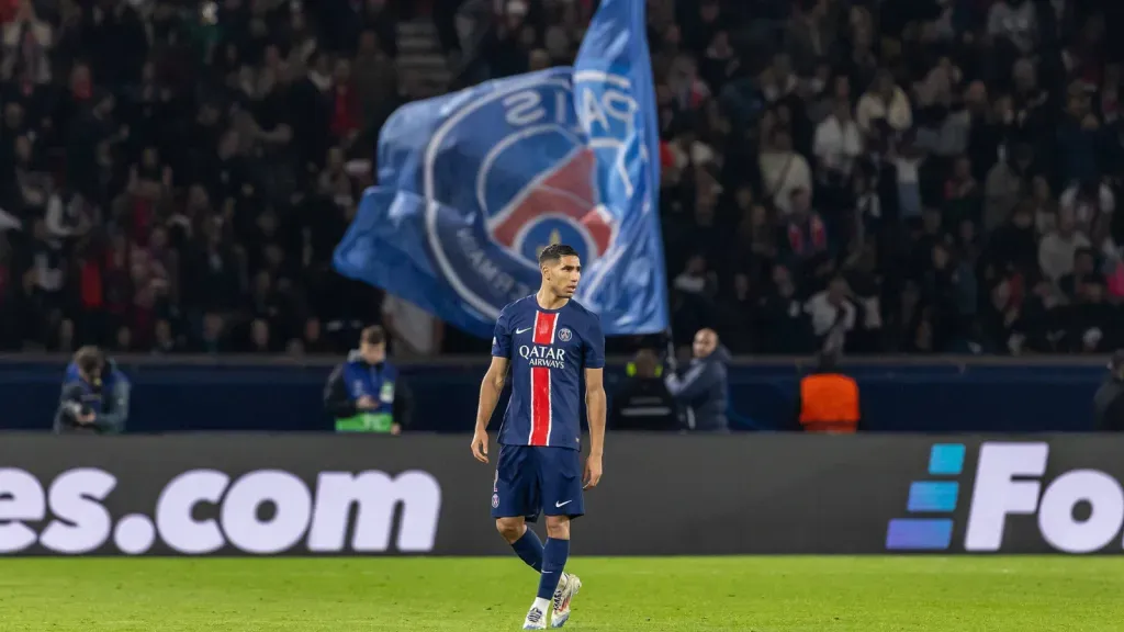 Achraf Hakimi em partida pelo PSG (Foto: IMAGO / MAXPPP)