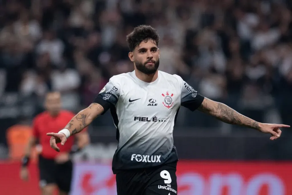 Yuri em campo pelo Timão. Foto: IMAGO / TheNews2
