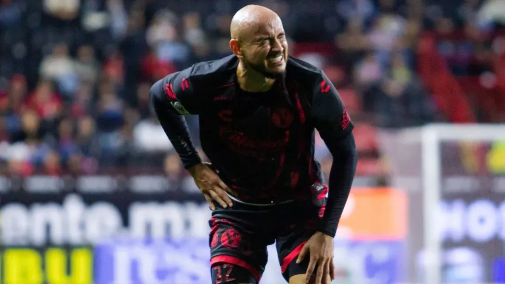Carlos González em partida do Tijuana contra o Mazatlan (Foto: IMAGO / Agencia-MexSport)