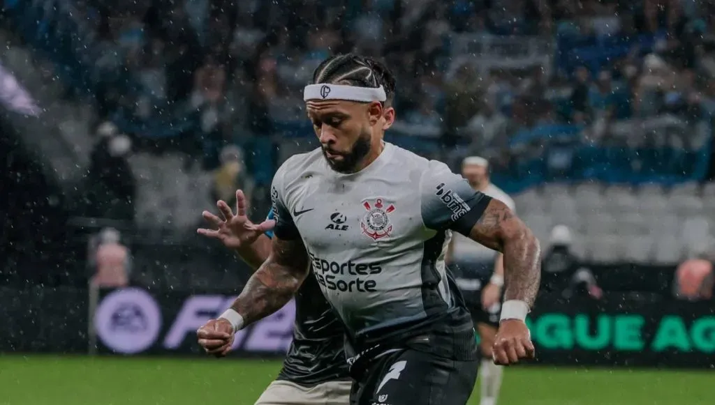 Memphis Depay pelo Corinthians (IMAGO TheNews2)