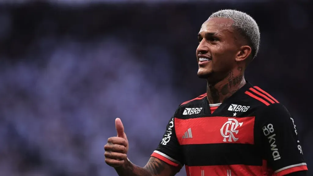 Wesley, lateral-direito do Flamengo. Foto: Ettore Chiereguini/AGIF