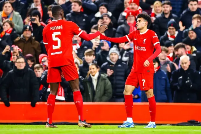 Konaté e Luis Díaz devem ter salários maiores com novos acordos com o Liverpool. Foto: IMAGO / Every Second Media