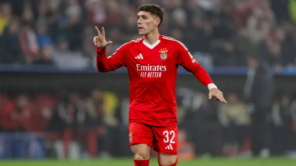 Benjamín Rollheiser em jogo pelo Benfica