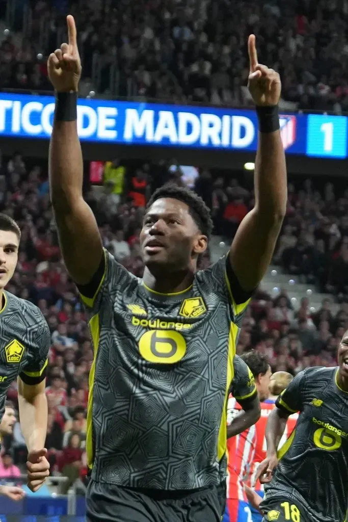 Jonathan David comemora gol pelo Lille. Ele vai ficar livre no final da temporada. Foto: IMAGO / ABACAPRESS