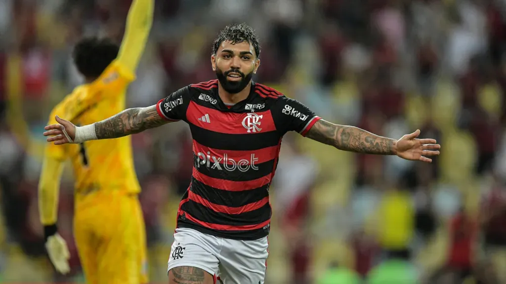 Gabigol comemorando gol pelo Flamengo