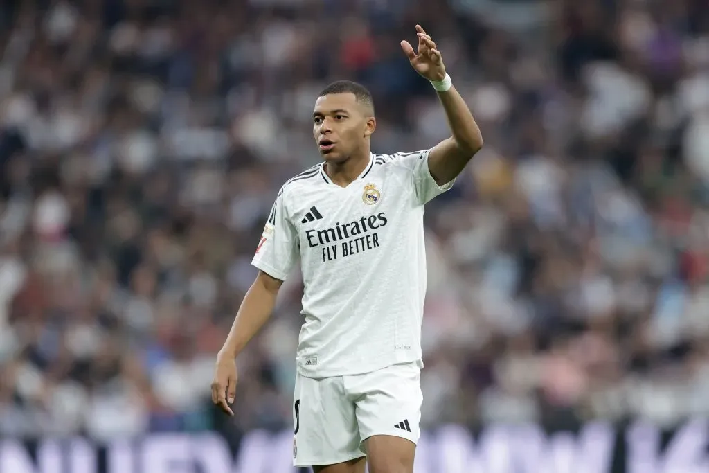 Mbpapé supera Vini Jr para Ancelotti. (Photo by Gonzalo Arroyo Moreno/Getty Images)
