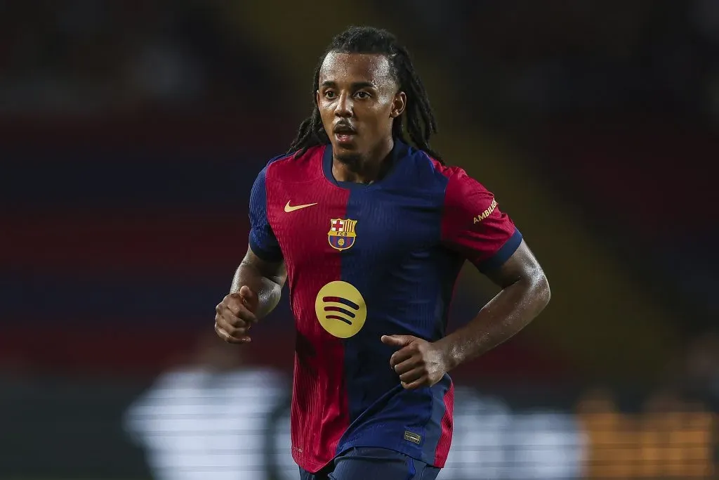 Ruben Amorim quer Koundé no Man United. (Photo by Eric Alonso/Getty Images)