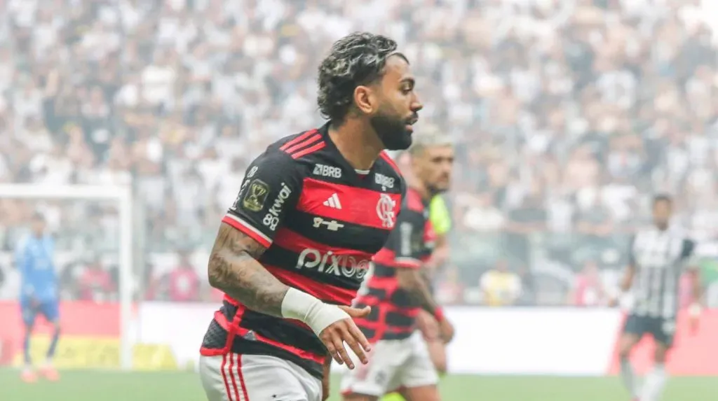 Gabigol em campo na final da Copa do Brasil 2024 entre Atlético-MG v Flamengo (IMAGO Fotoarena)