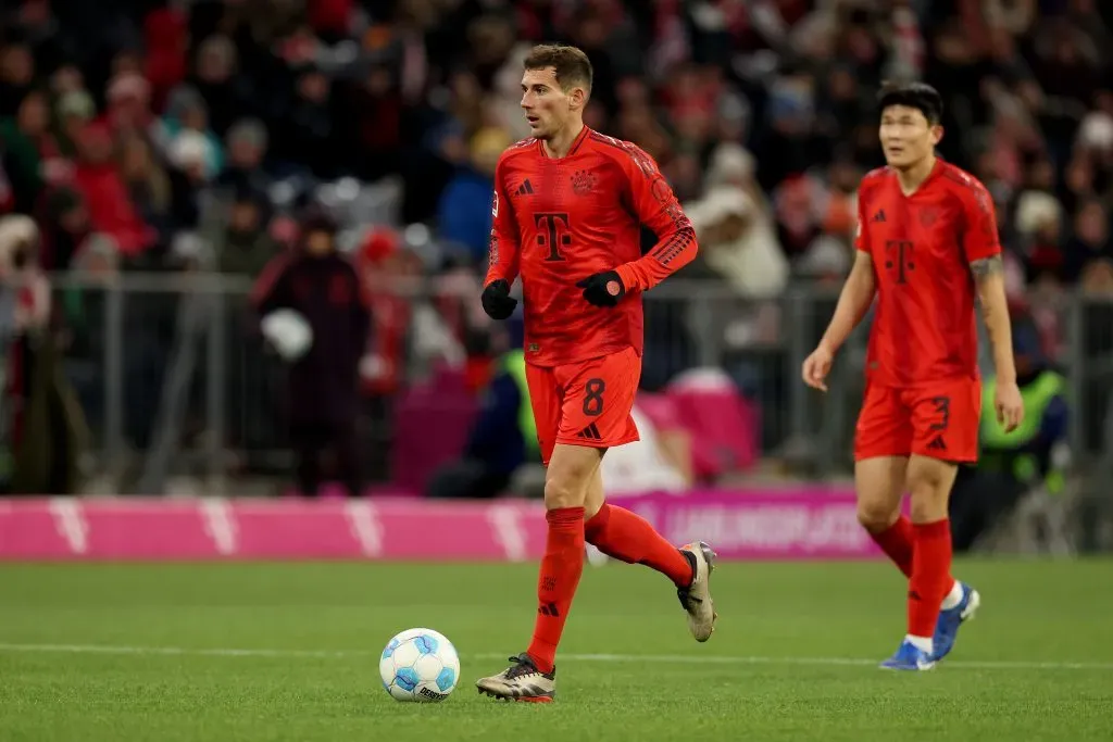 Goretzka em ação pelo Bayern. (Photo by Alexander Hassenstein/Getty Images)