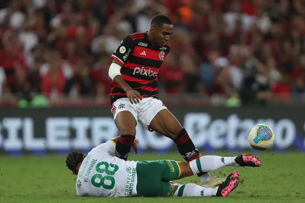 Lorran é alvo do Chelsea e Man United. (Photo by Wagner Meier/Getty Images)