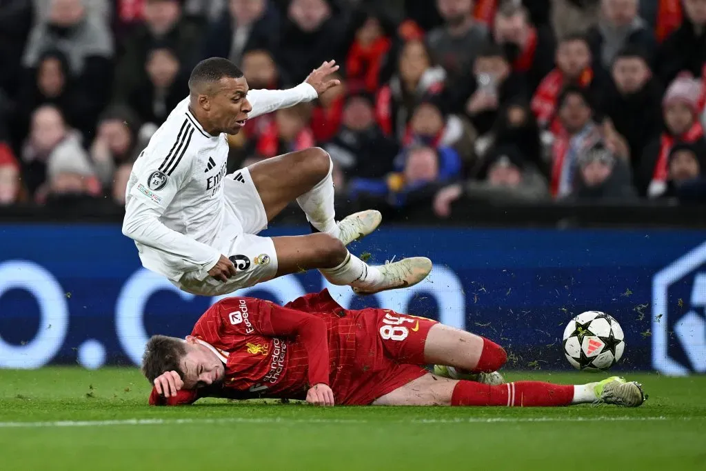 Mbappé em derrota para o Liverpool: Real Madrid em crise