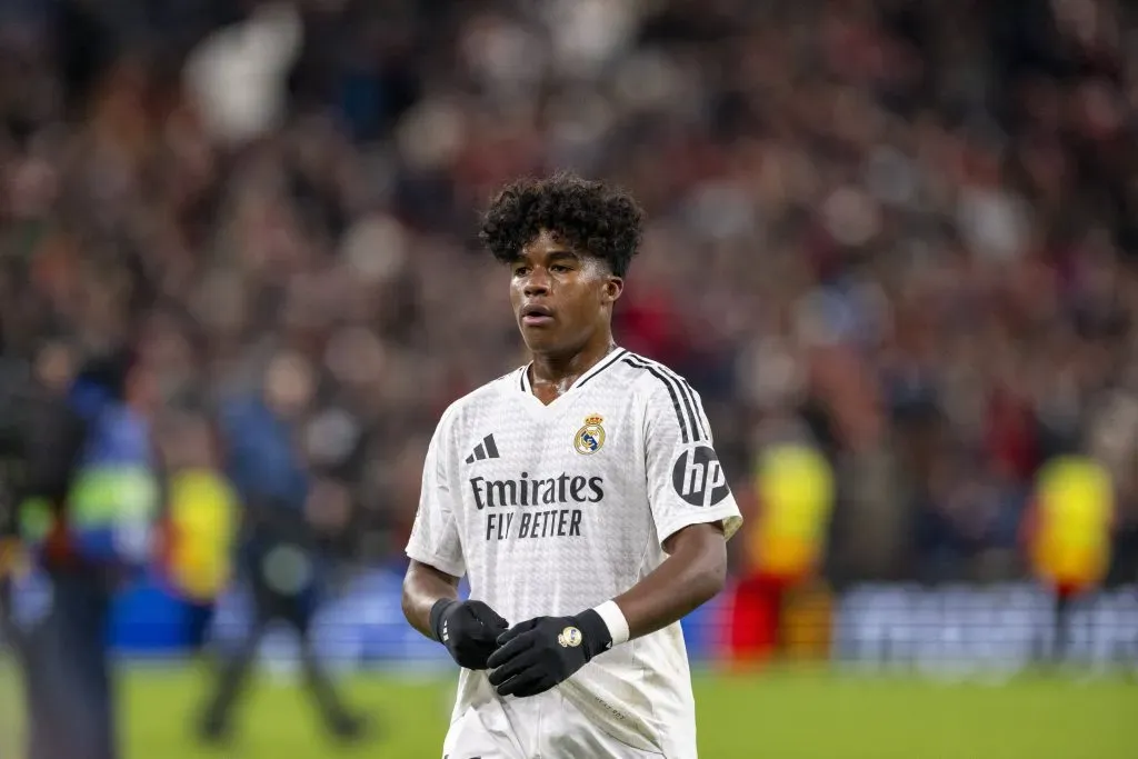 Endrick em ação pelo Real Madrid na Champions League