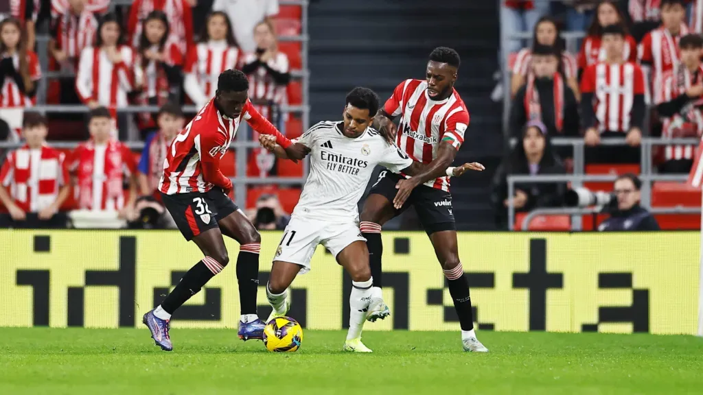 Rodrygo em partida do Real Madrid contra o Athletic Club (Foto: IMAGO / AFLOSPORT)