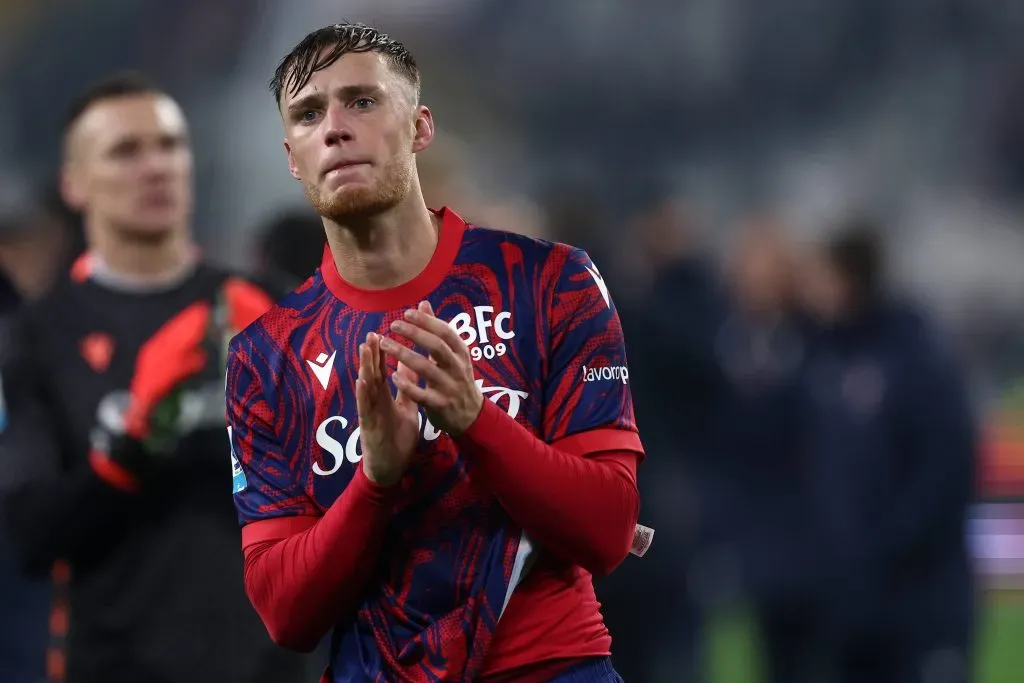 Sam Beukema já foi alvo de Arne Slot ainda no Go Ahead Eagles. Agora, ele novamente entra no radar do treinador, mas no Liverpool. Foto: IMAGO / Marco Canoniero