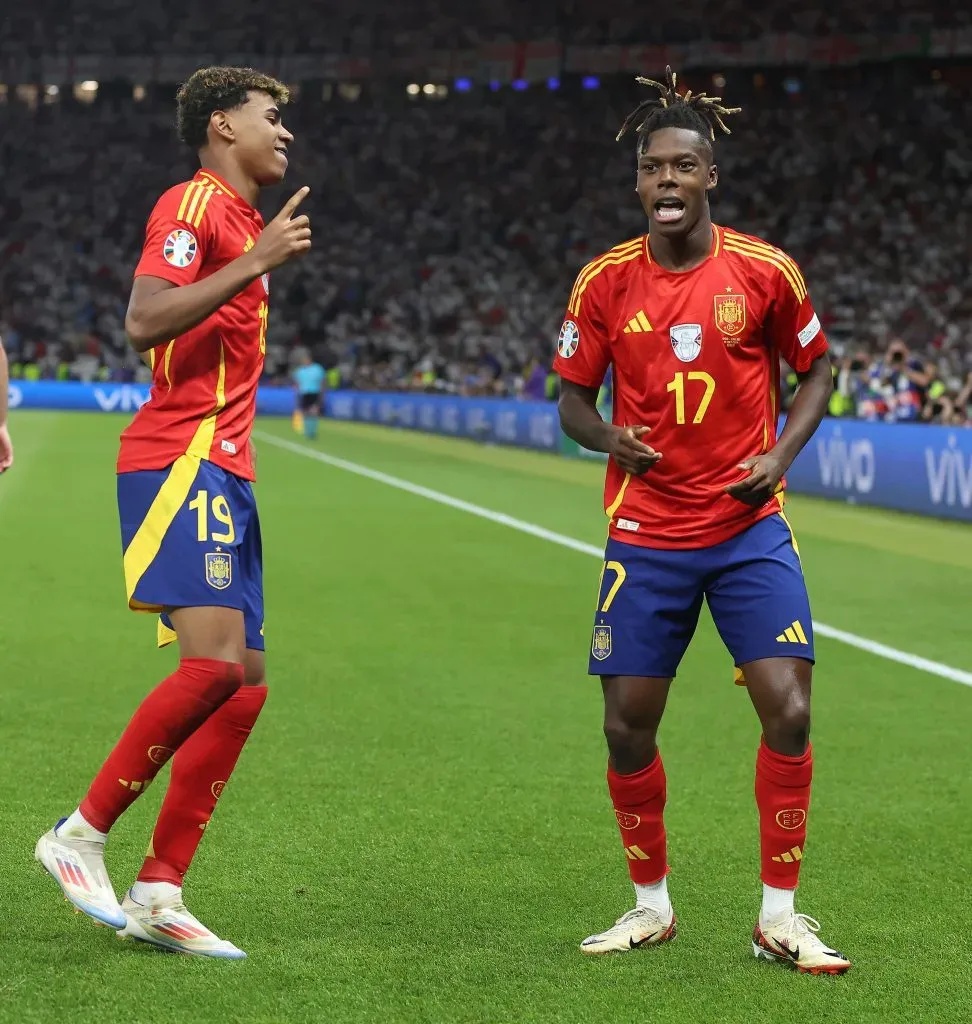 José Mourinho escolhe Nico Williams do que Lamine Yamal (Photo by Richard Pelham/Getty Images)