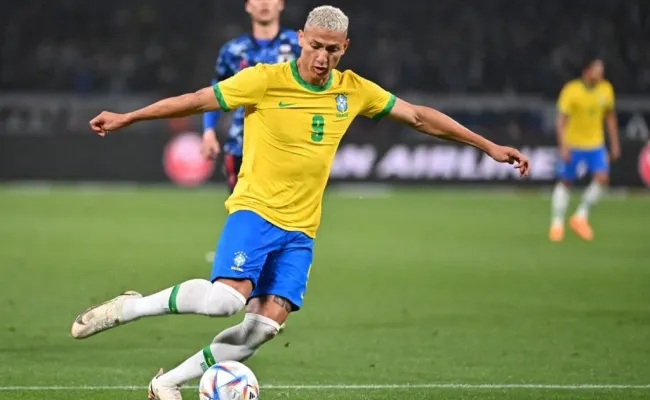 Richarlison pela Seleção Brasileira contra o Japão. Foto: Getty Images