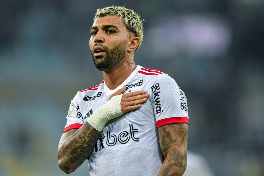 Palmeiras pode tentar última cartada por Gabigol, segundo jornalista. Foto: Thiago Ribeiro/AGIF