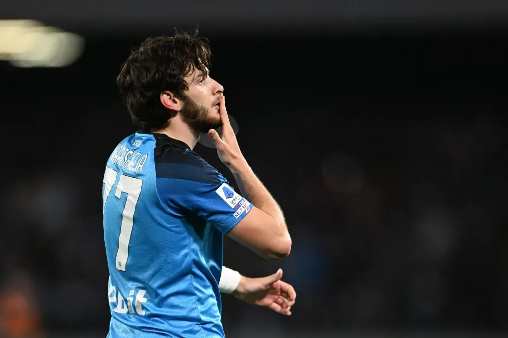 Kvaratskhelia pode deixar o Napoli (Photo by Francesco Pecoraro/Getty Images)