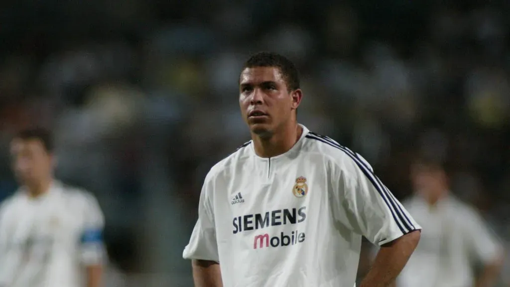 Ronaldo com a camisa do Real Madrid em 2003 (IMAGO / Newscom SCMP)