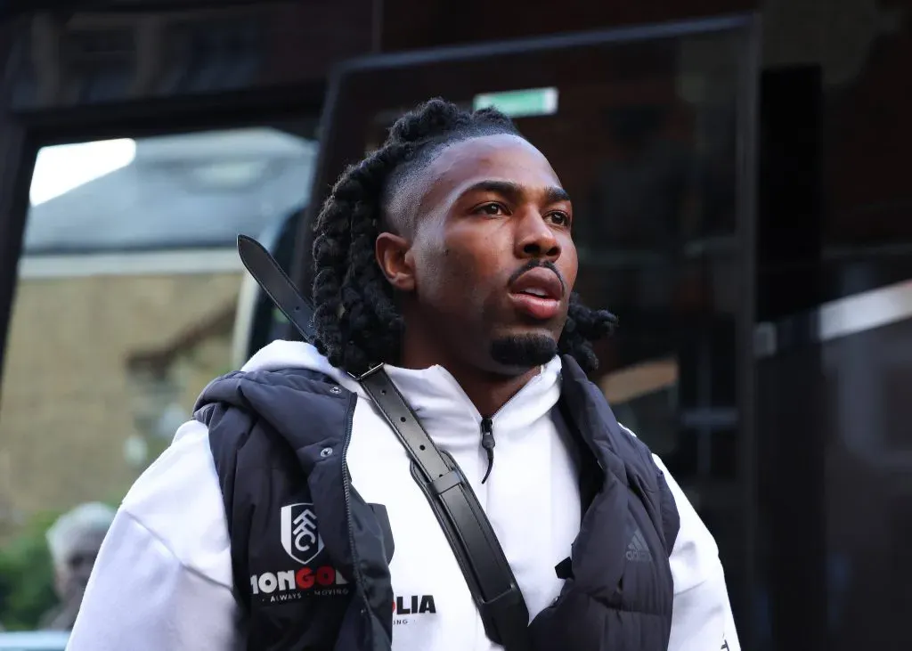 Adama Traore antes do jogo do Fulham. Foto: IMAGO / Ação Plus.
