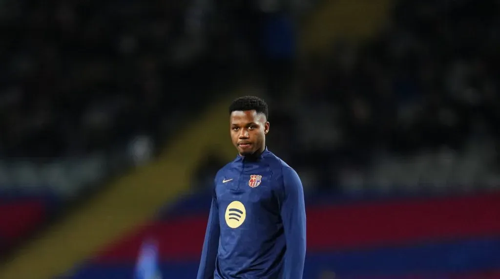 Ansu Fati no aquecimento para o jogo entre Barcelona x Atlético de Madrid (IMAGO / Pressinphoto)