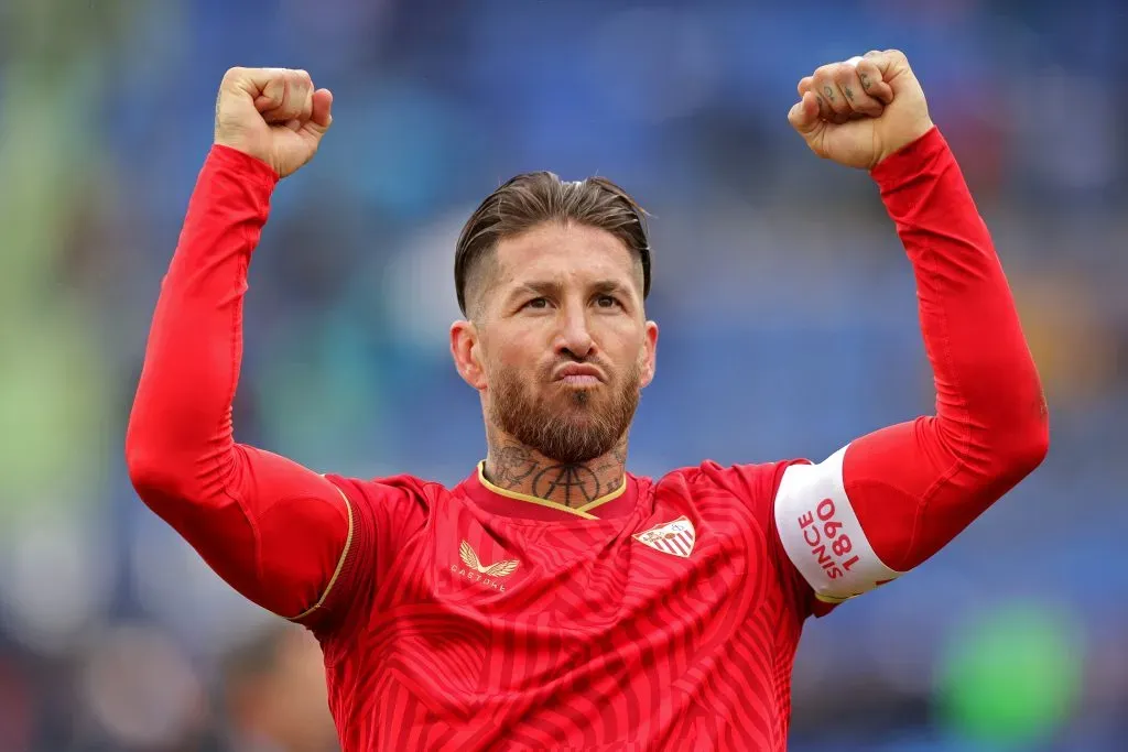 Sergio Ramos pede R$5 milhões para assinar com Cruzeiro, rival do Corinthians no Brasileirão. Ele também já foi alvo do clube paulista e descartado pelo Real Madrid (Photo by Gonzalo Arroyo Moreno/Getty Images)