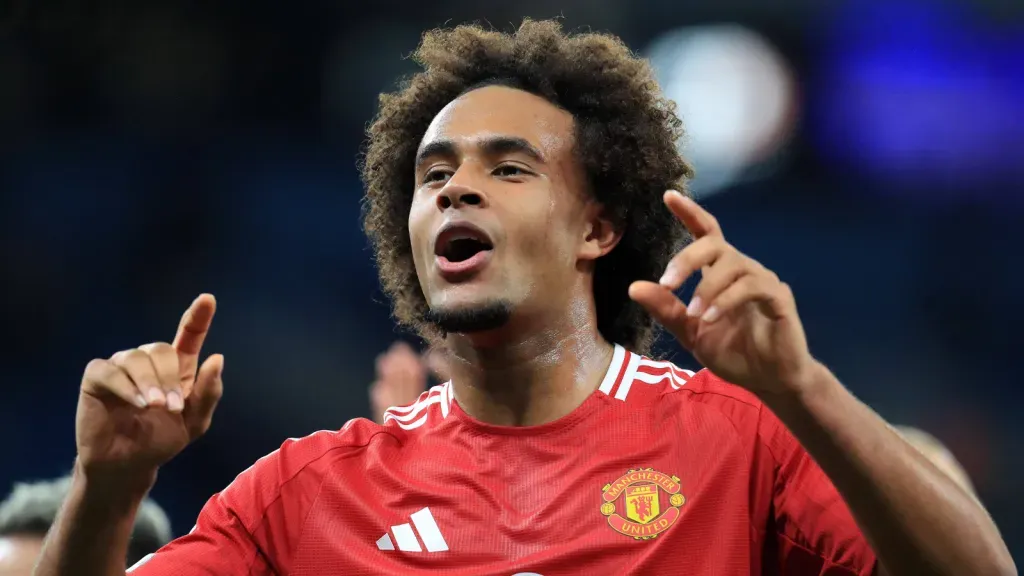 Joshua Zirkzee em partida pelo Manchester United (Foto: IMAGO / Action Plus)