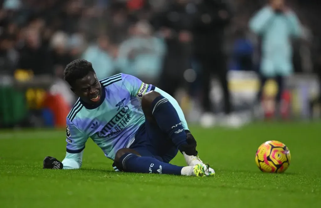 Saka deve desfalcar o Arsenal por um longo tempo - Foto: Imago