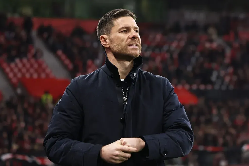 Xabi Alonso é bem avaliado dentro do Real Madrid. (Photo by Christof Koepsel/Getty Images)