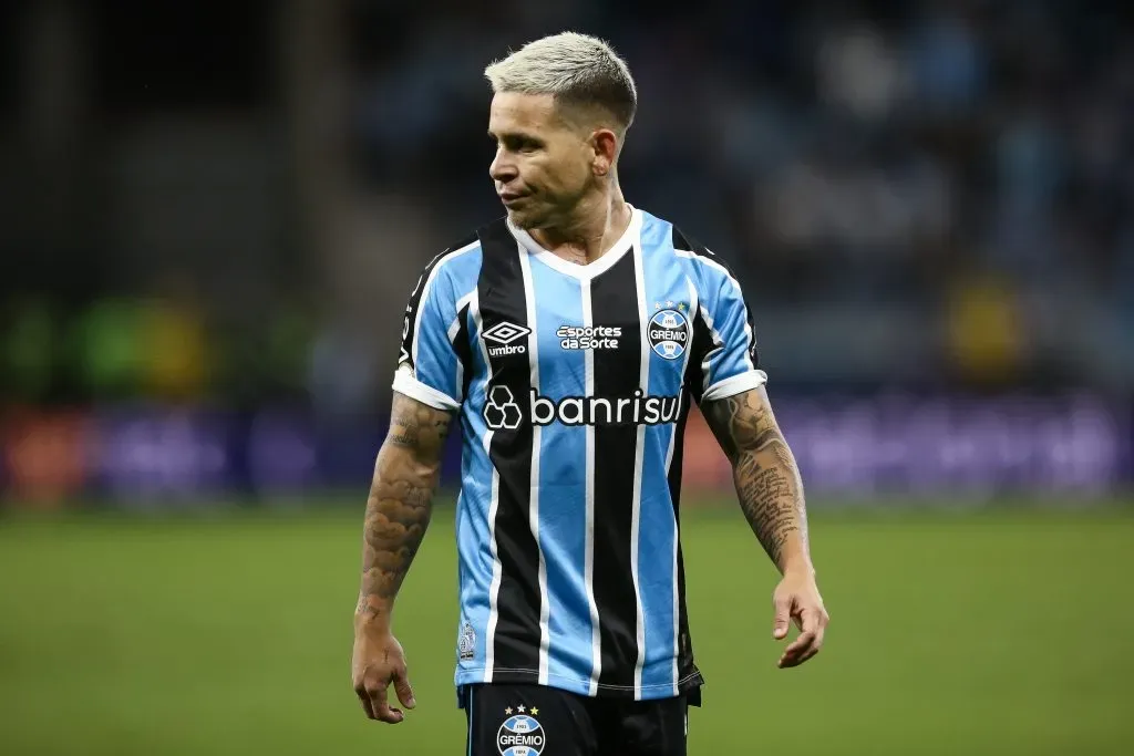 Soteldo não permaneceu no Grêmio (Photo by Pedro H. Tesch/Getty Images)