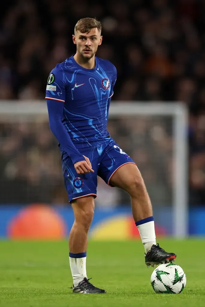 Kiernan Dewsbury-Hall pode deixar o Chelsea em breve (Photo by Richard Heathcote/Getty Images)