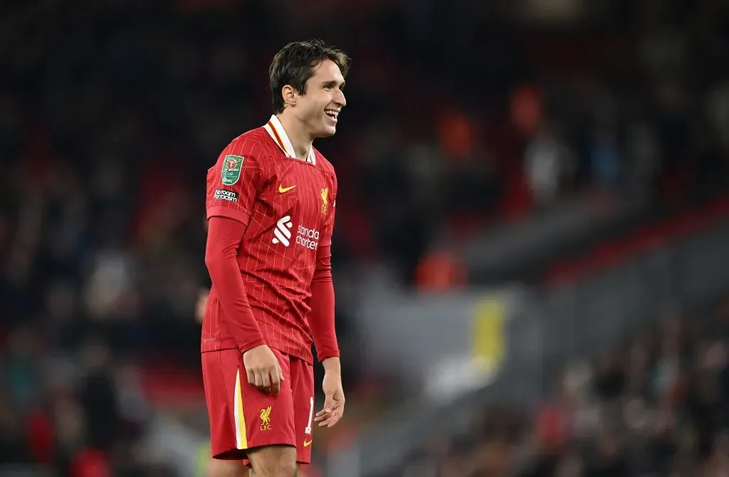 Federico Chiesa em campo pelo Liverpool (Photo by Dan Mullan/Getty Images)
