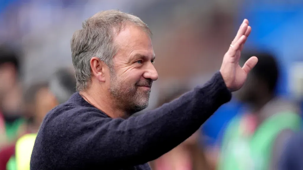 Hansi Flick antes de jogo da La Liga (Photo by Juan Manuel Serrano Arce/Getty Images)