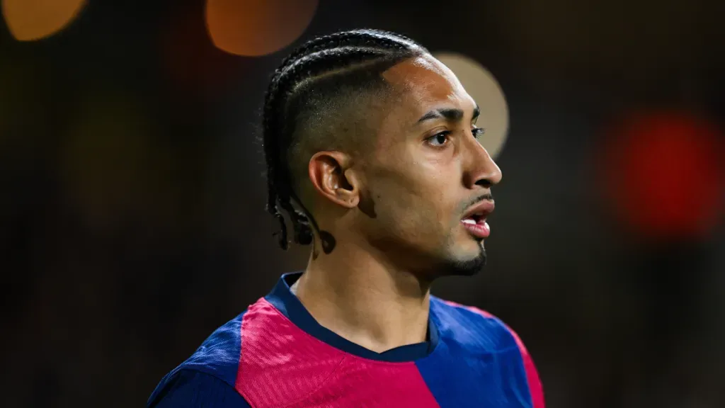 Raphinha durante partida pelo Barcelona (Photo by David Ramos/Getty Images)