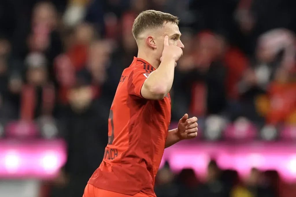 Kimmich no duelo diante do RB Leipzig (Photo by Alexander Hassenstein/Getty Images)