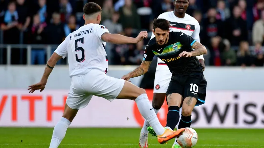 Emiliano Martínez em jogo do Midtjylland. Foto: Marco Rosi - SS Lazio/Getty Images
