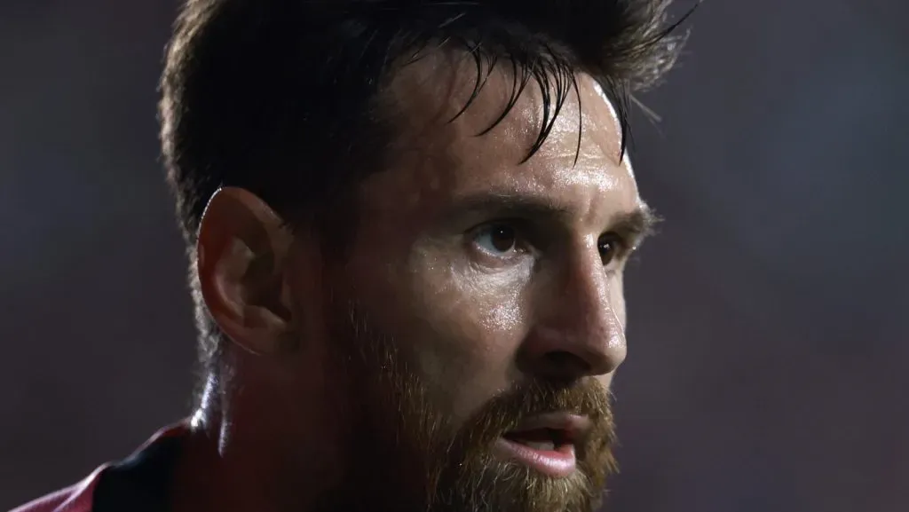 Messi em campo pelo Inter Miami (Photo by Carmen Mandato/Getty Images)