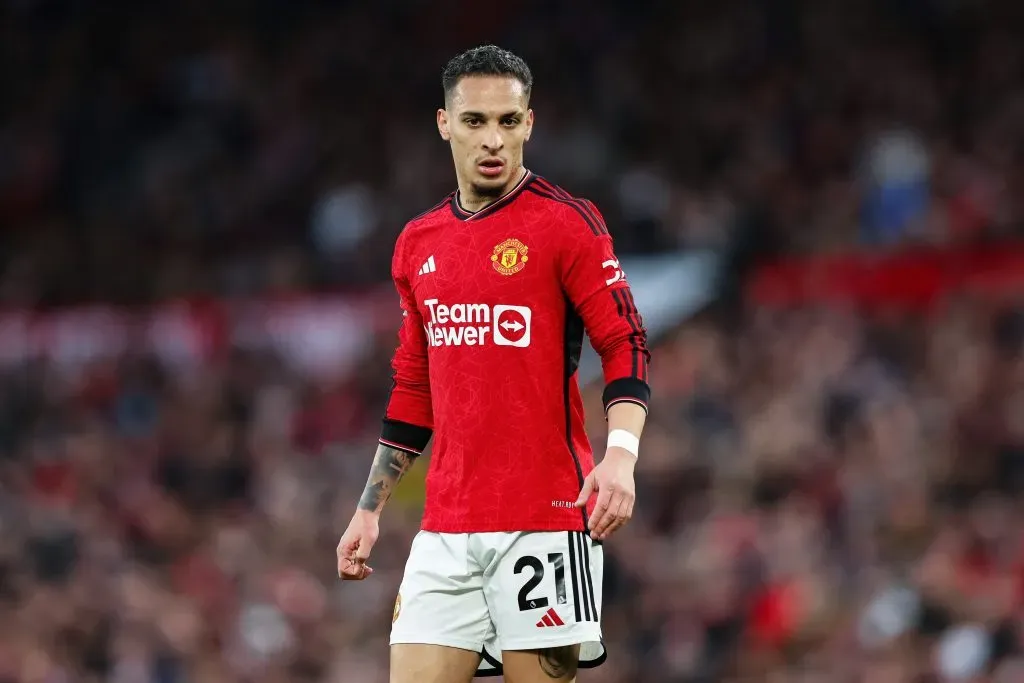 Antony durante partida do Manchester United. (Photo by Matt McNulty/Getty Images)