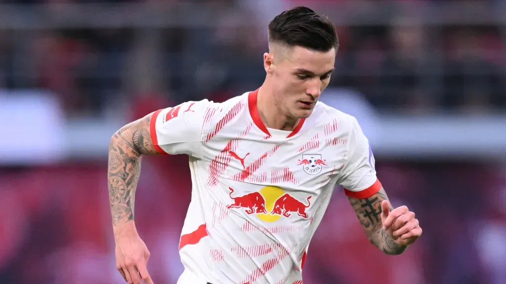 Benjamin Sesko em jogo pelo RB Leipzig (Photo by Stuart Franklin/Getty Images)