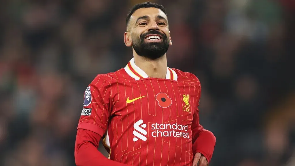 Salah atuando pelo Liverpool (Photo by Carl Recine/Getty Images)