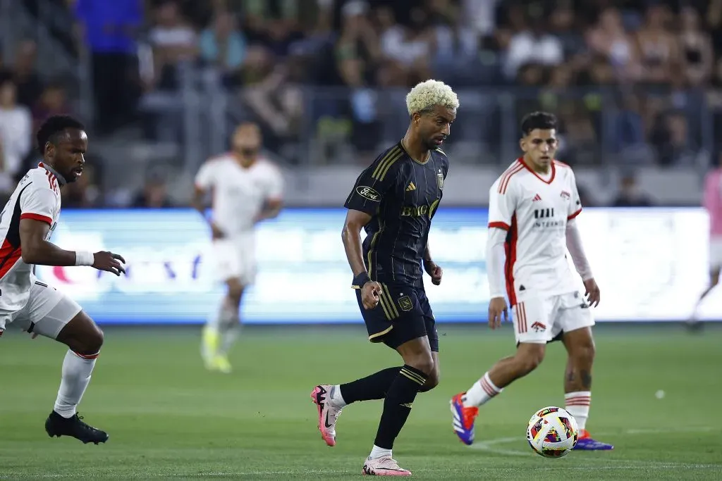 Los Angeles FC e SJ Earthquakes, time de Hernán López, que é alvo do River Plate. (Photo by Ronald Martinez/Getty Images)